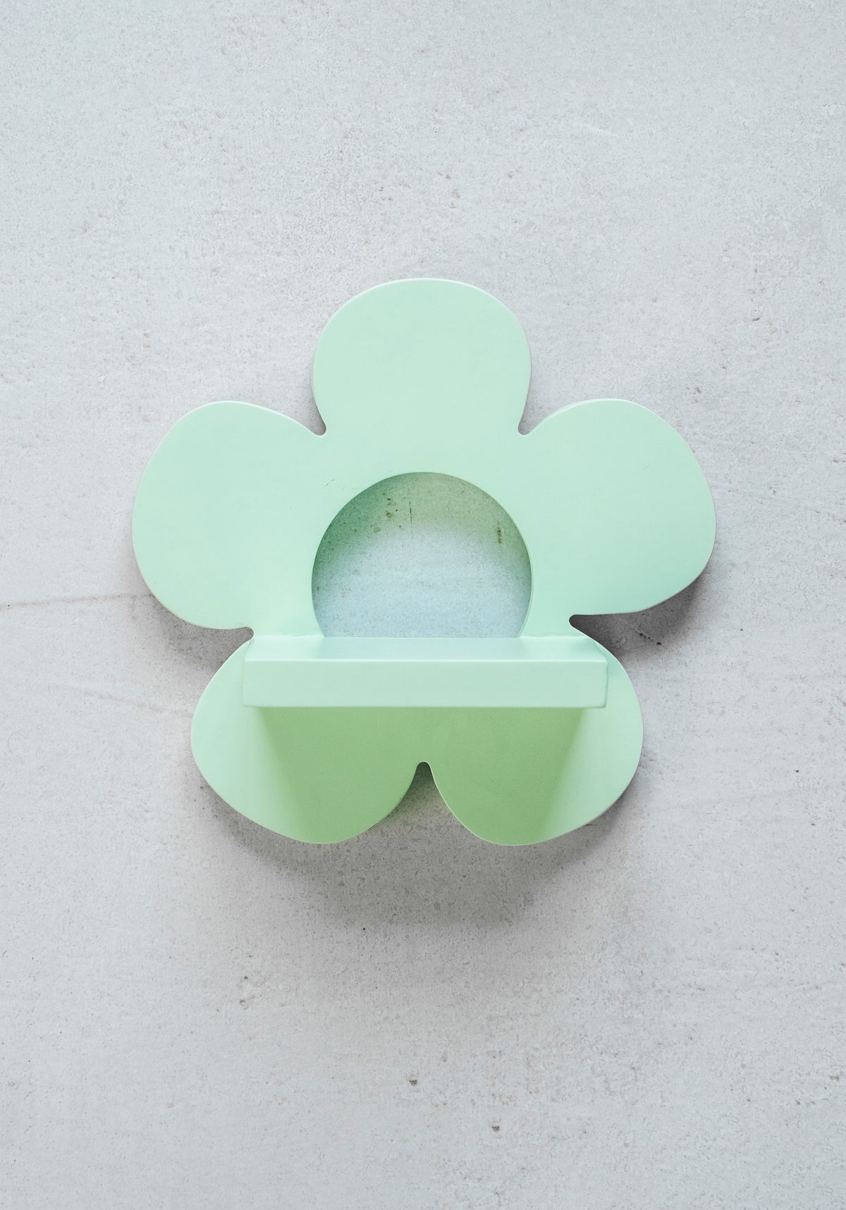 Flower Shelf — WADDLE AND ROO (OPC) PRIVATE LIMITED