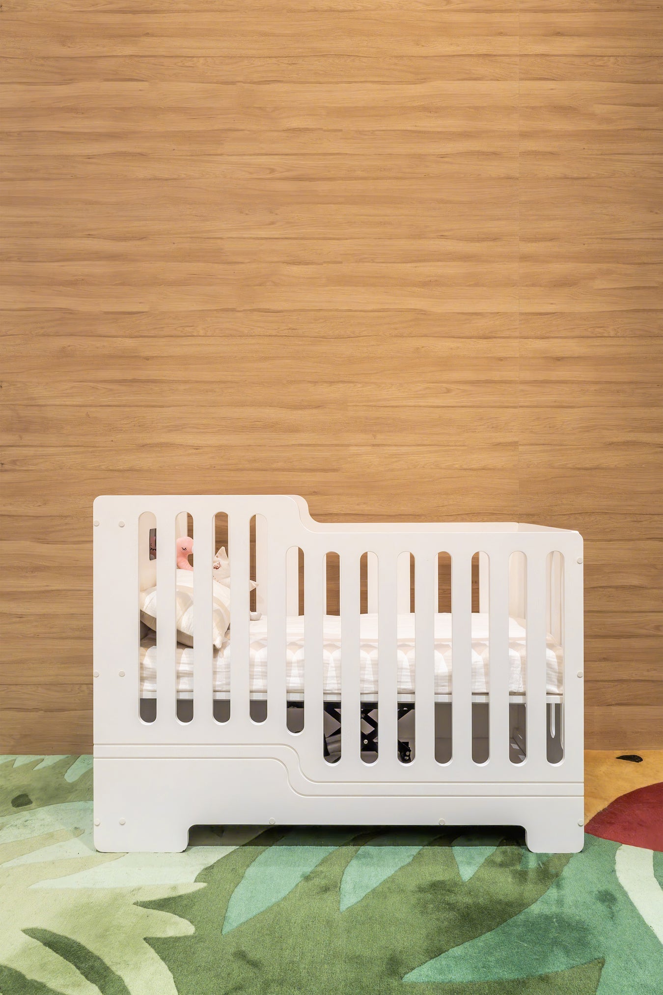 Cots, Cribs & Mobile