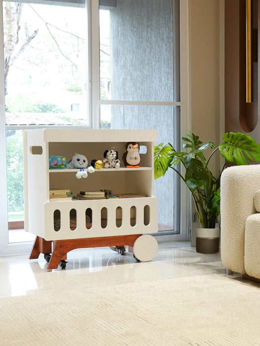 The Voyager - Movable Changing Table